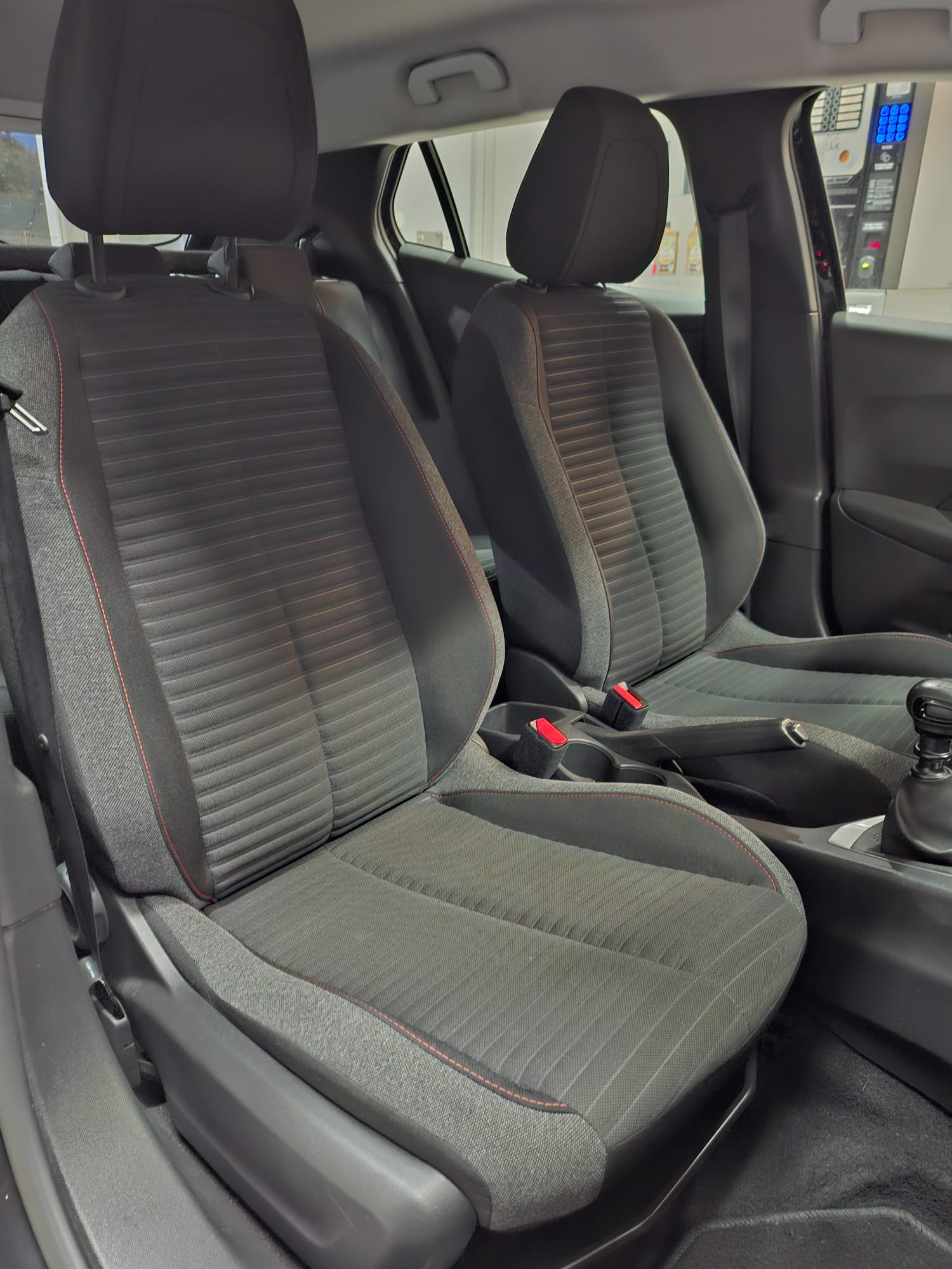 Peugeot 2008 1,5 BlueHdi 110cv Active Pack