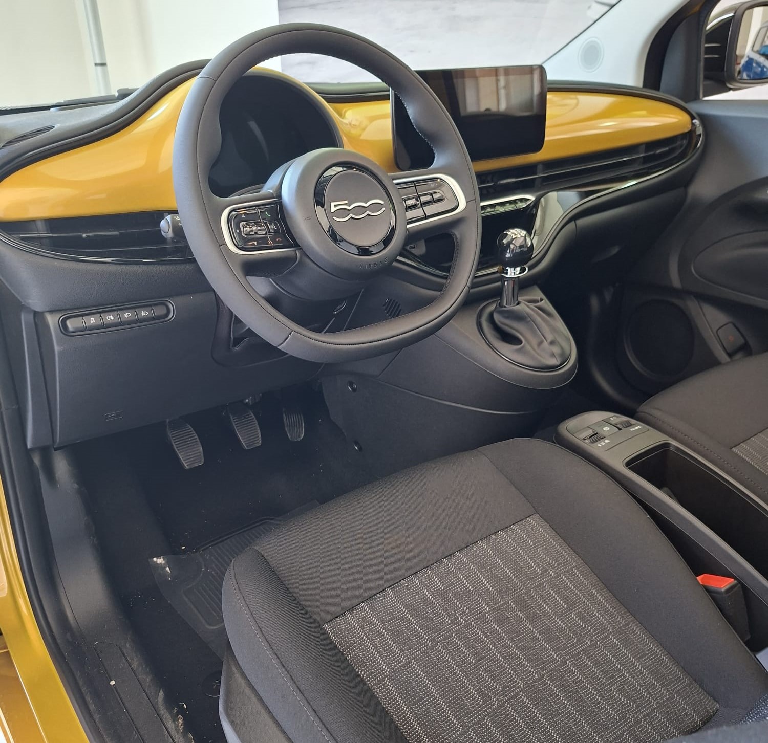 500 Cabrio Icon 1.0 Hybrid 65cv