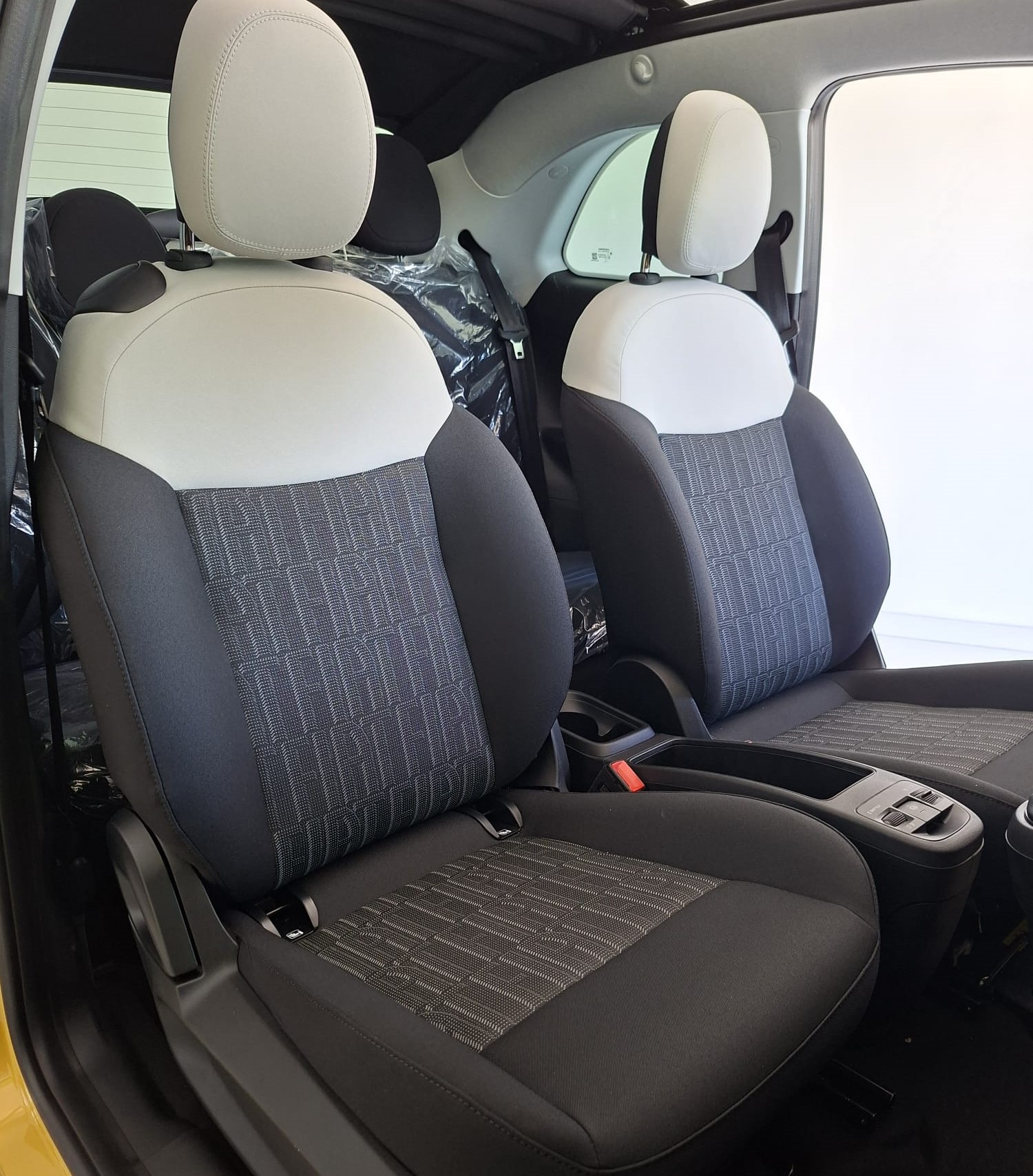 500 Cabrio Icon 1.0 Hybrid 65cv